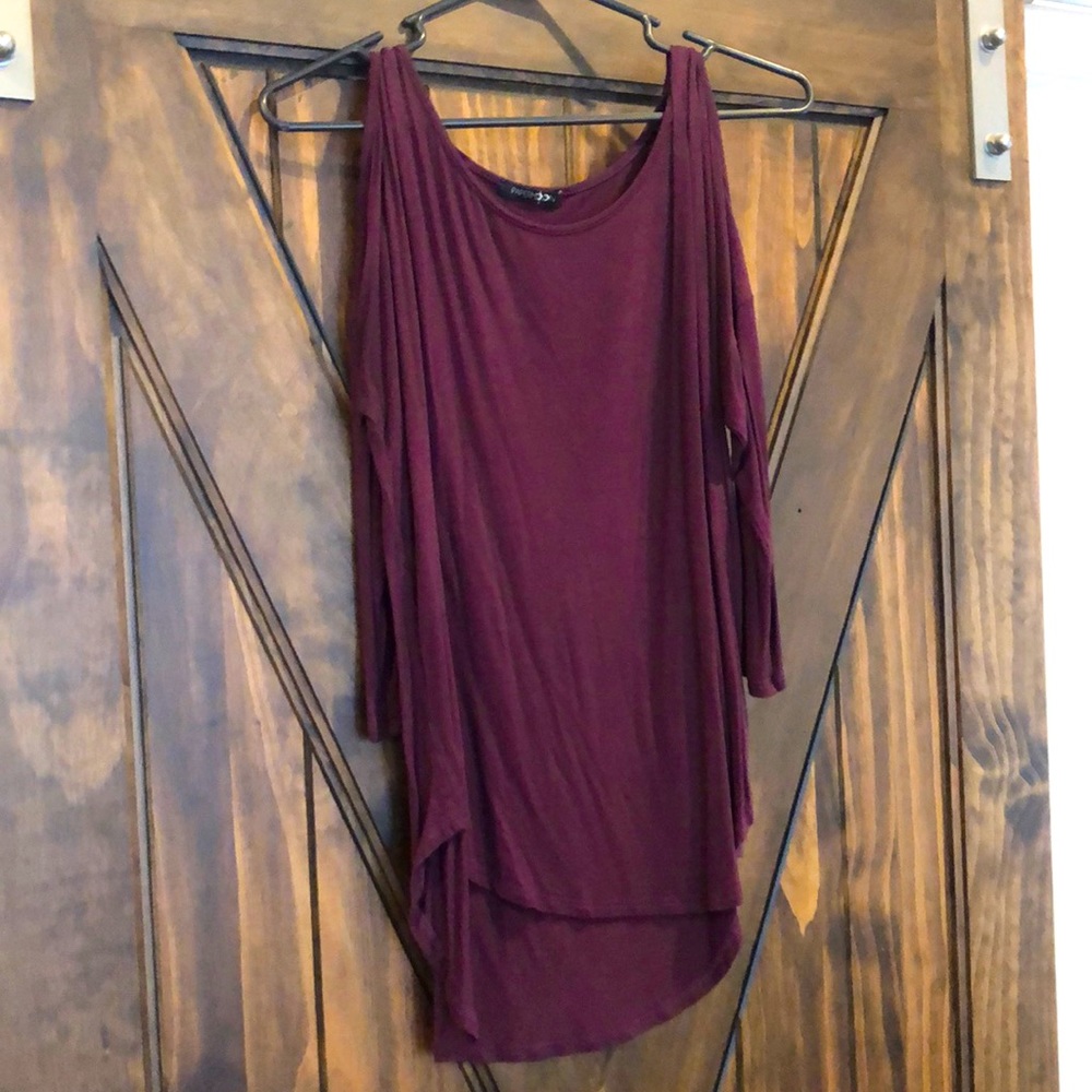 Papermoon shoulder cut-out top